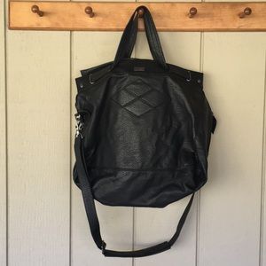 Roxy messenger bag